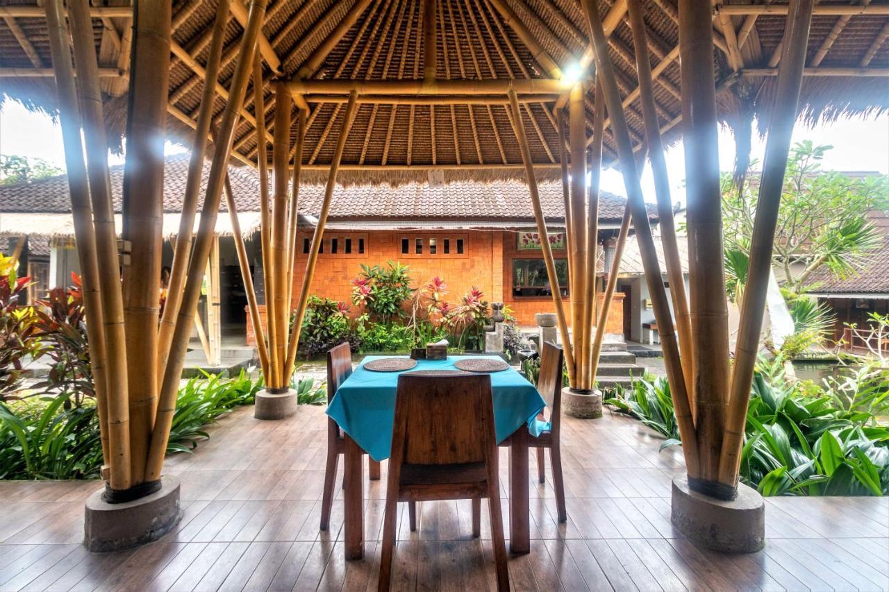 Alamgangga Villas Tirta Gangga Каранґасем Екстер'єр фото