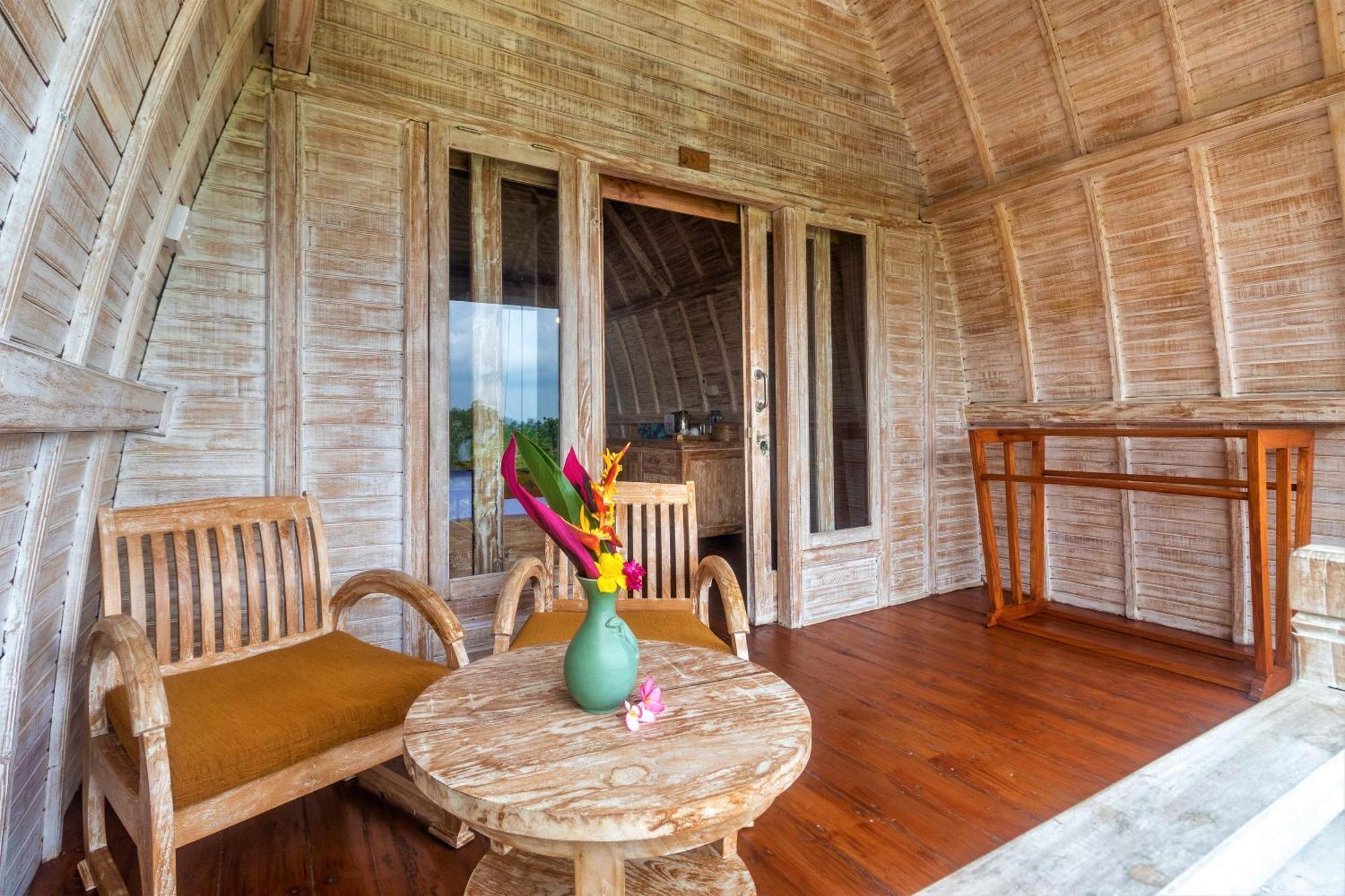 Alamgangga Villas Tirta Gangga Каранґасем Номер фото